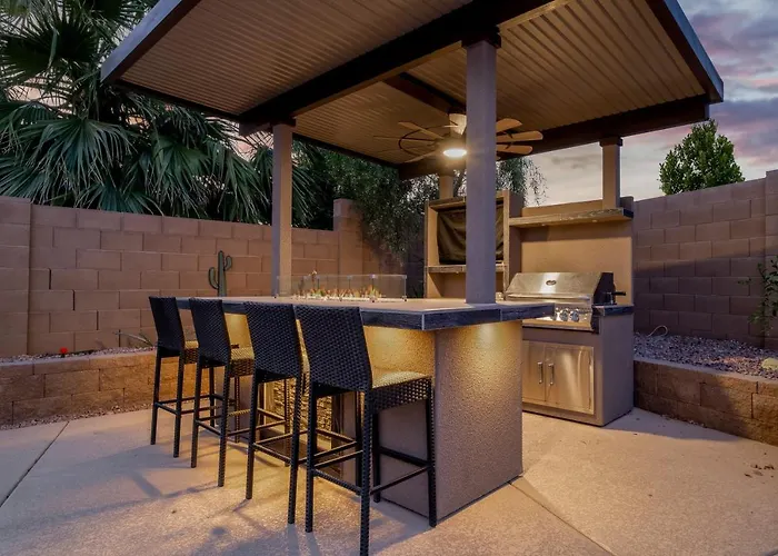Cookout Ready! San Tan Valley Gem W/ Perks Holiday home Magma